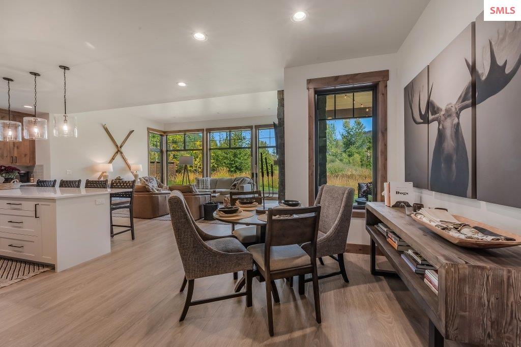 107 Oxbow
