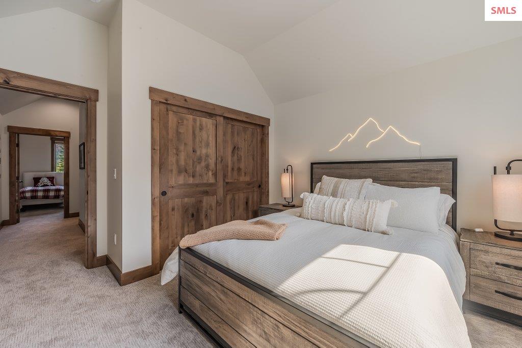 107 Oxbow