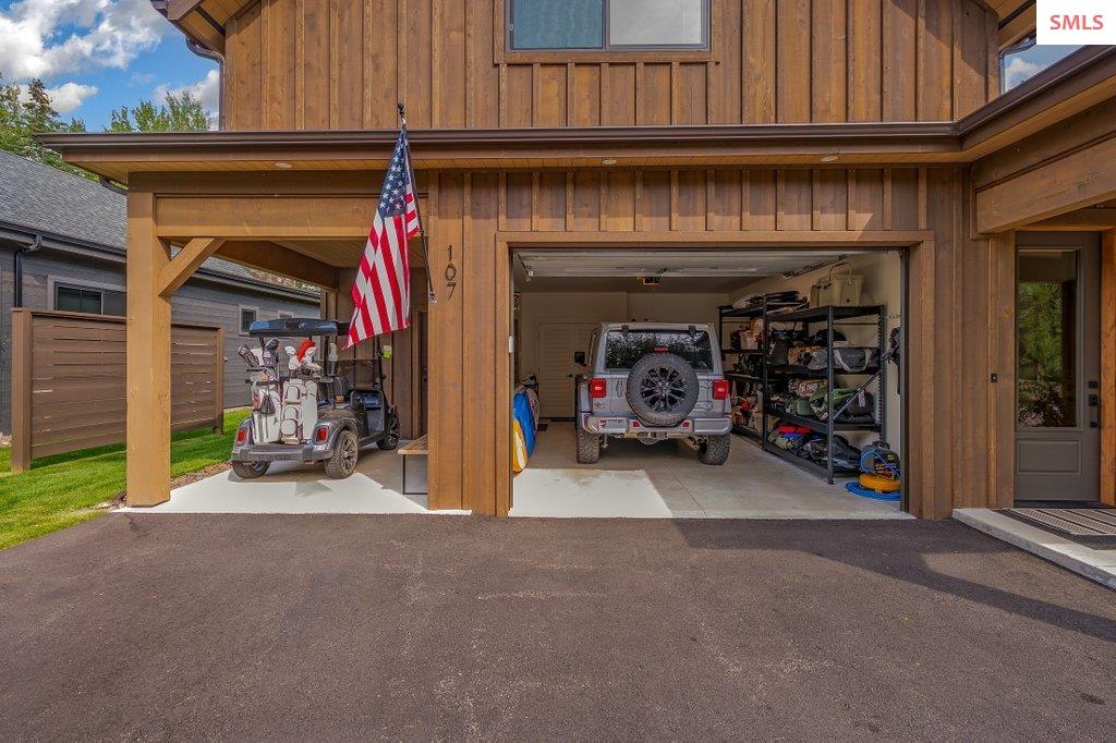 107 Oxbow