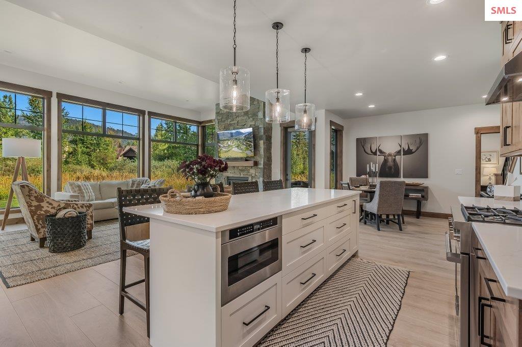 107 Oxbow