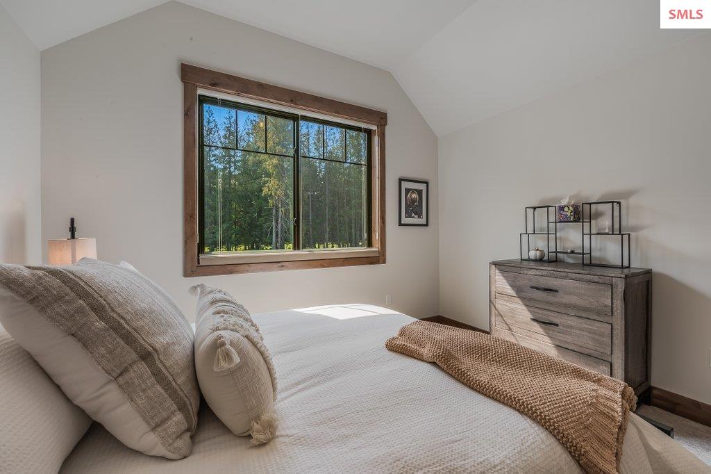 107 Oxbow