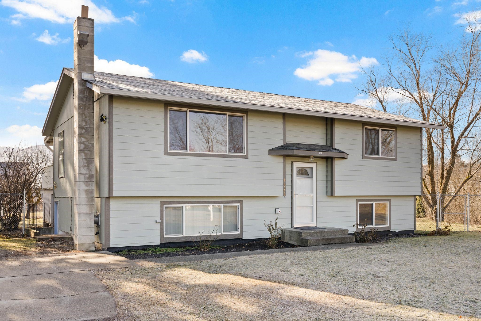 4922 N N Farmfield Rd