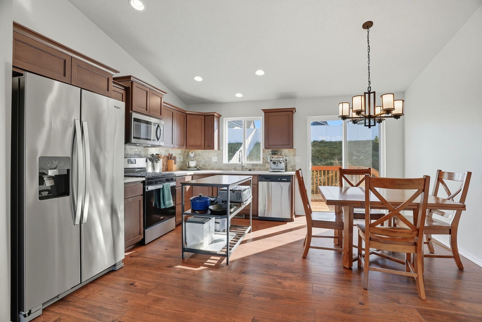 1211 S Greenacres Rd