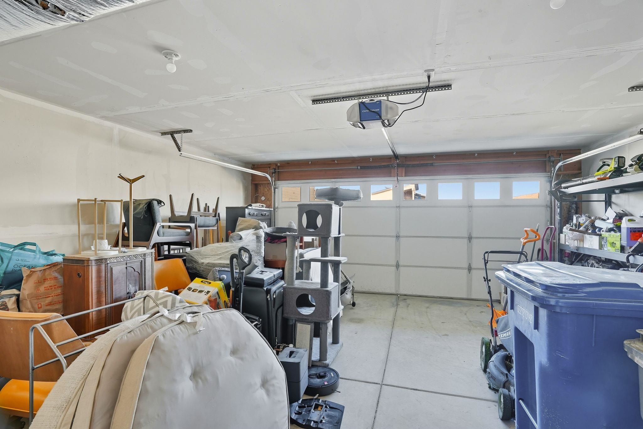 1211 S Greenacres Rd