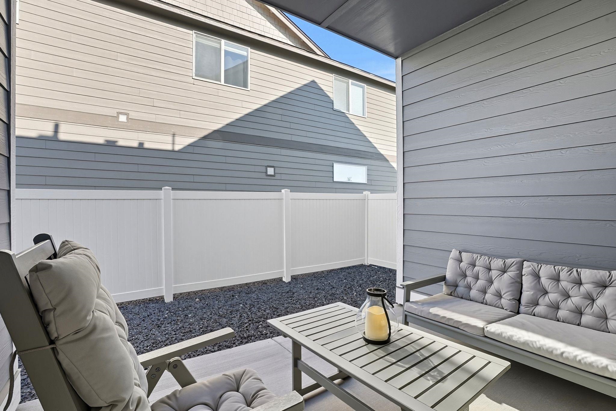 24503 E Feather Loop