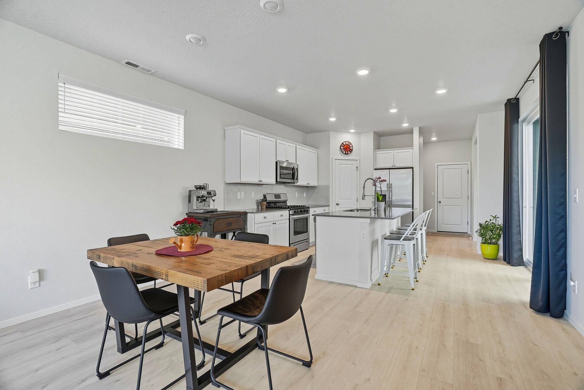 24503 E Feather Loop