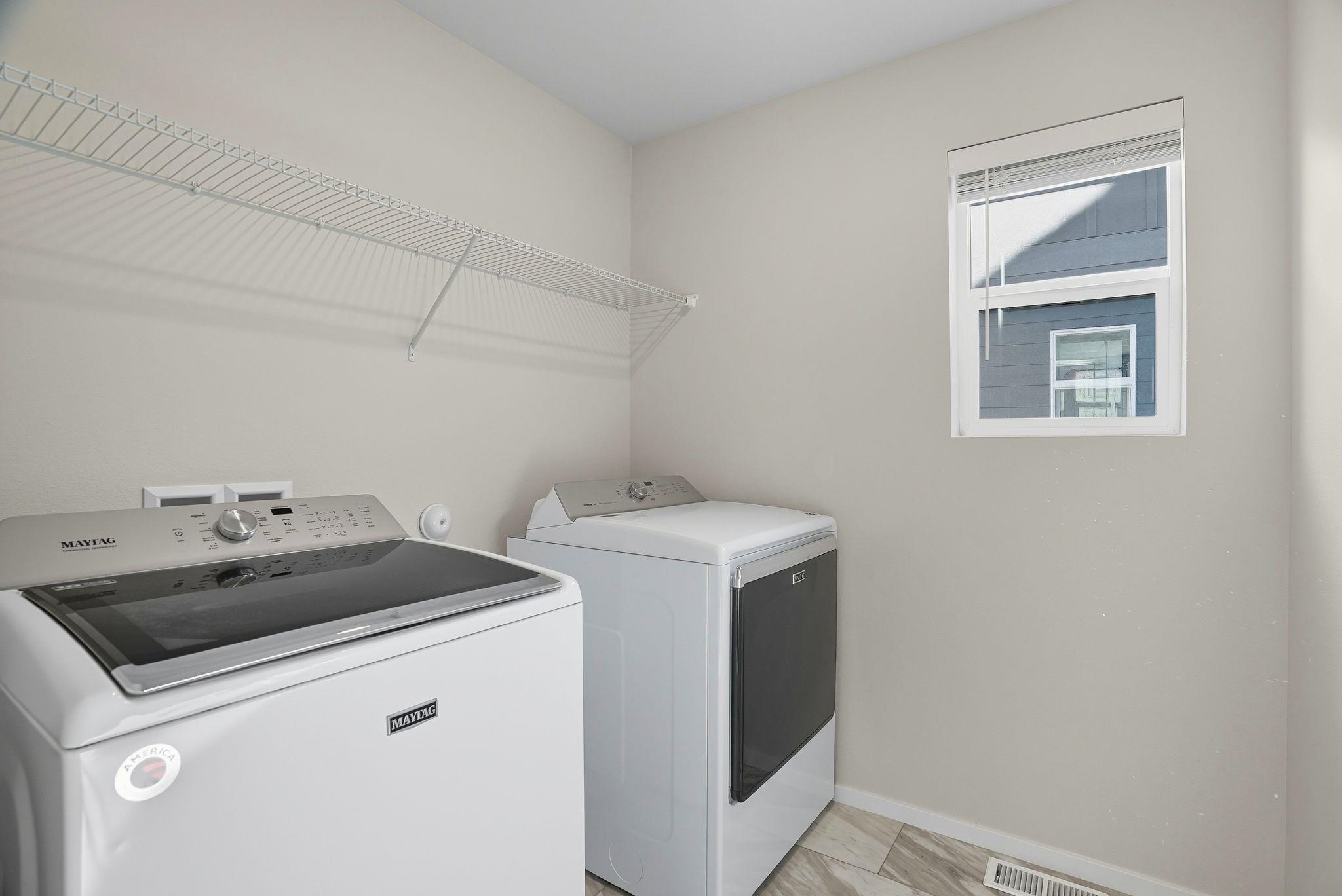 24503 E Feather Loop