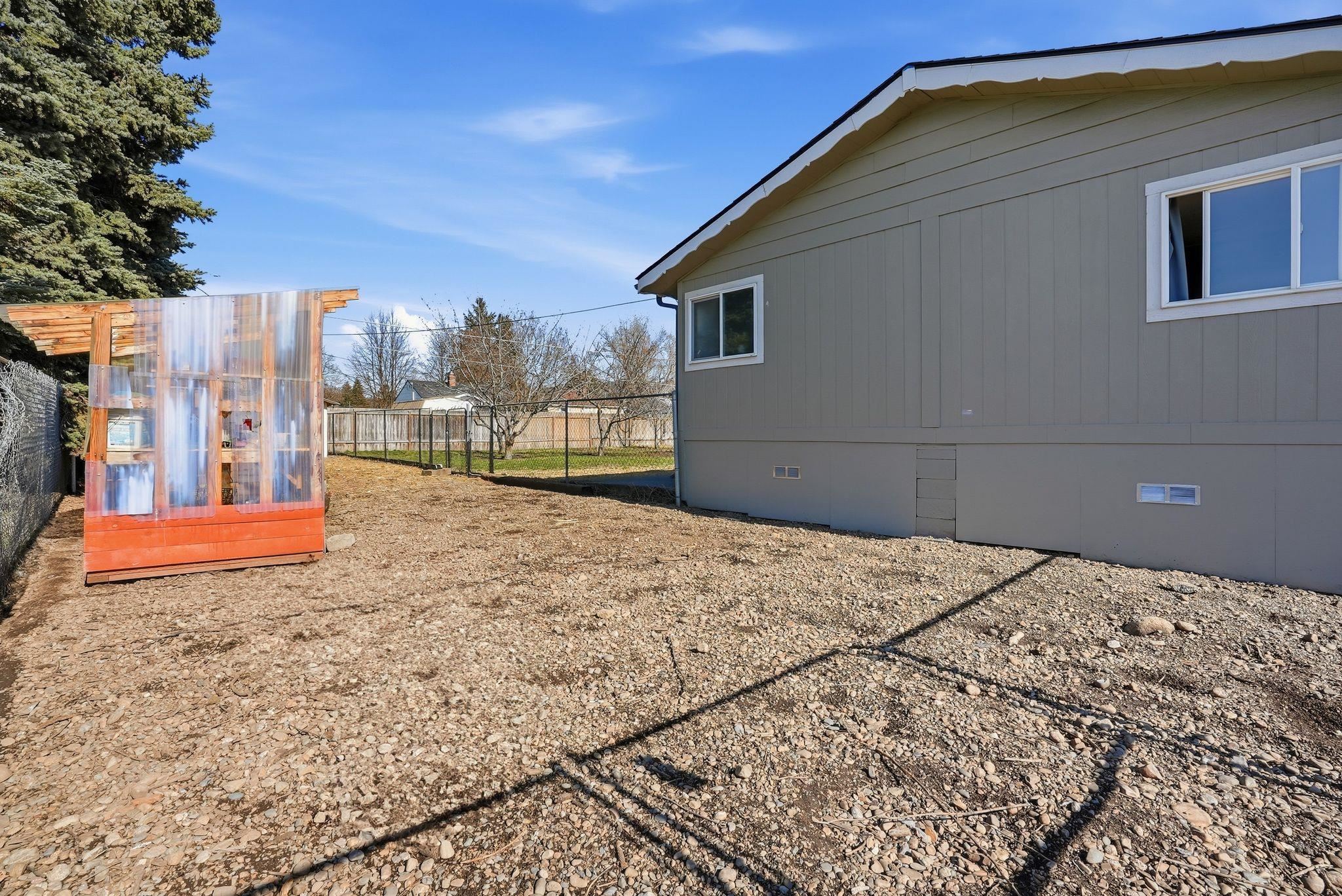 14201 E Rockwell Ave