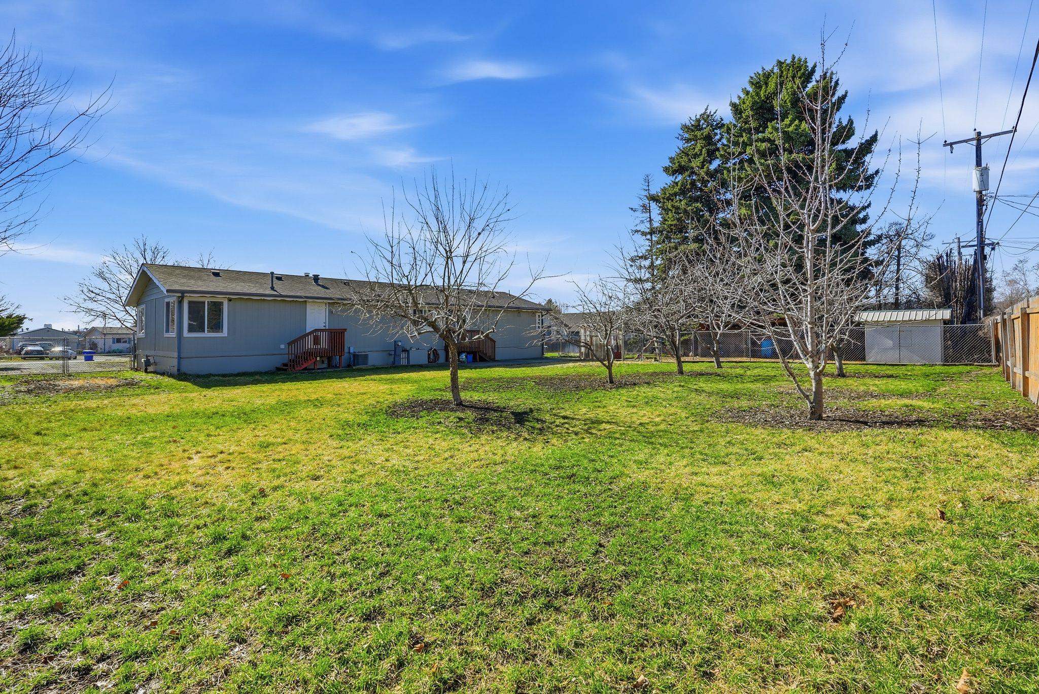 14201 E Rockwell Ave