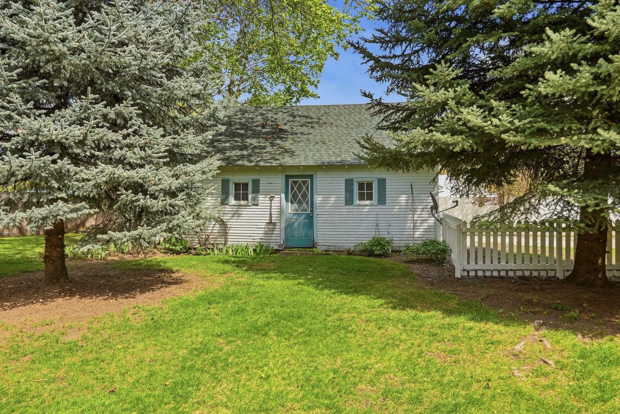 508 W Clay Ave