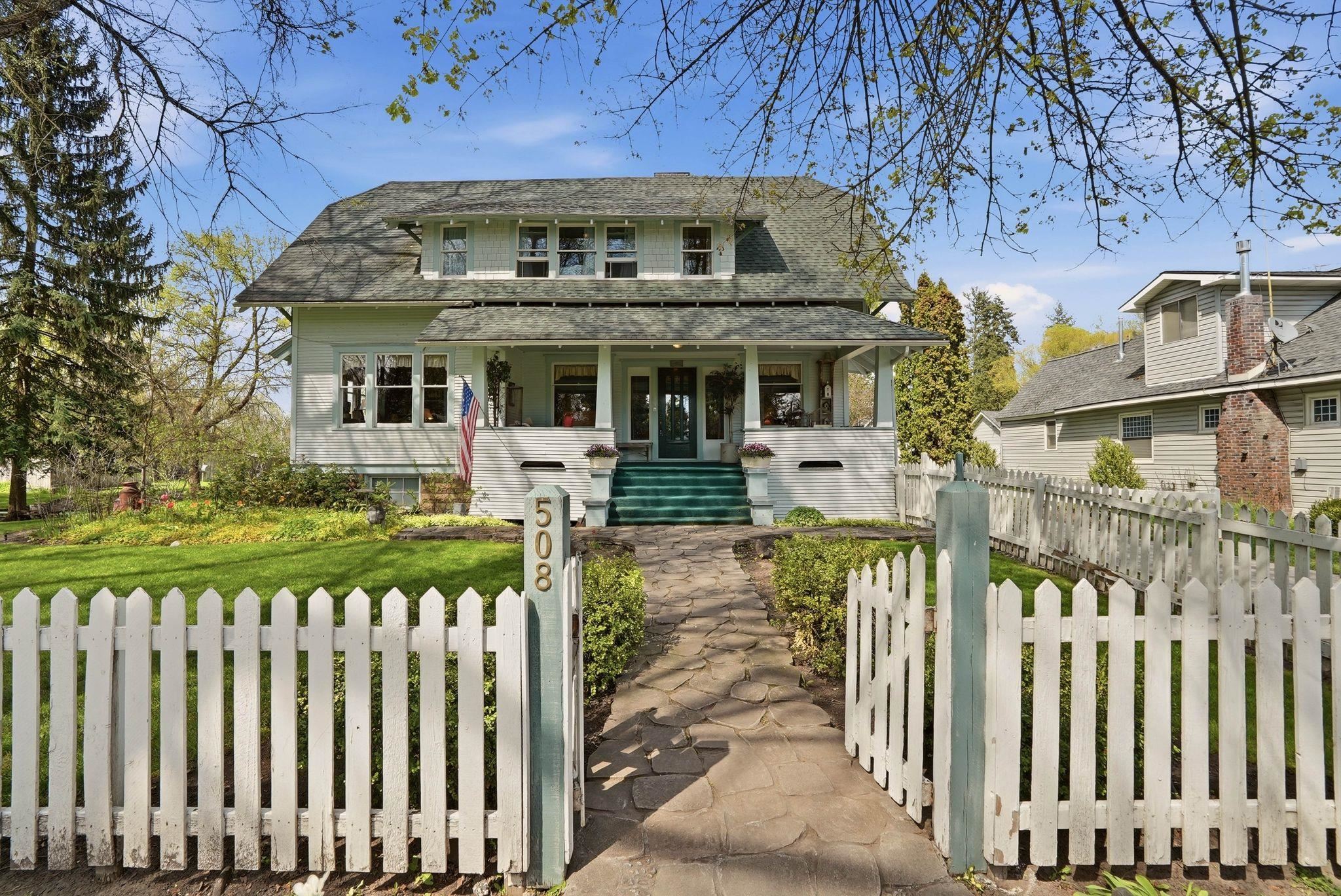 508 W Clay Ave