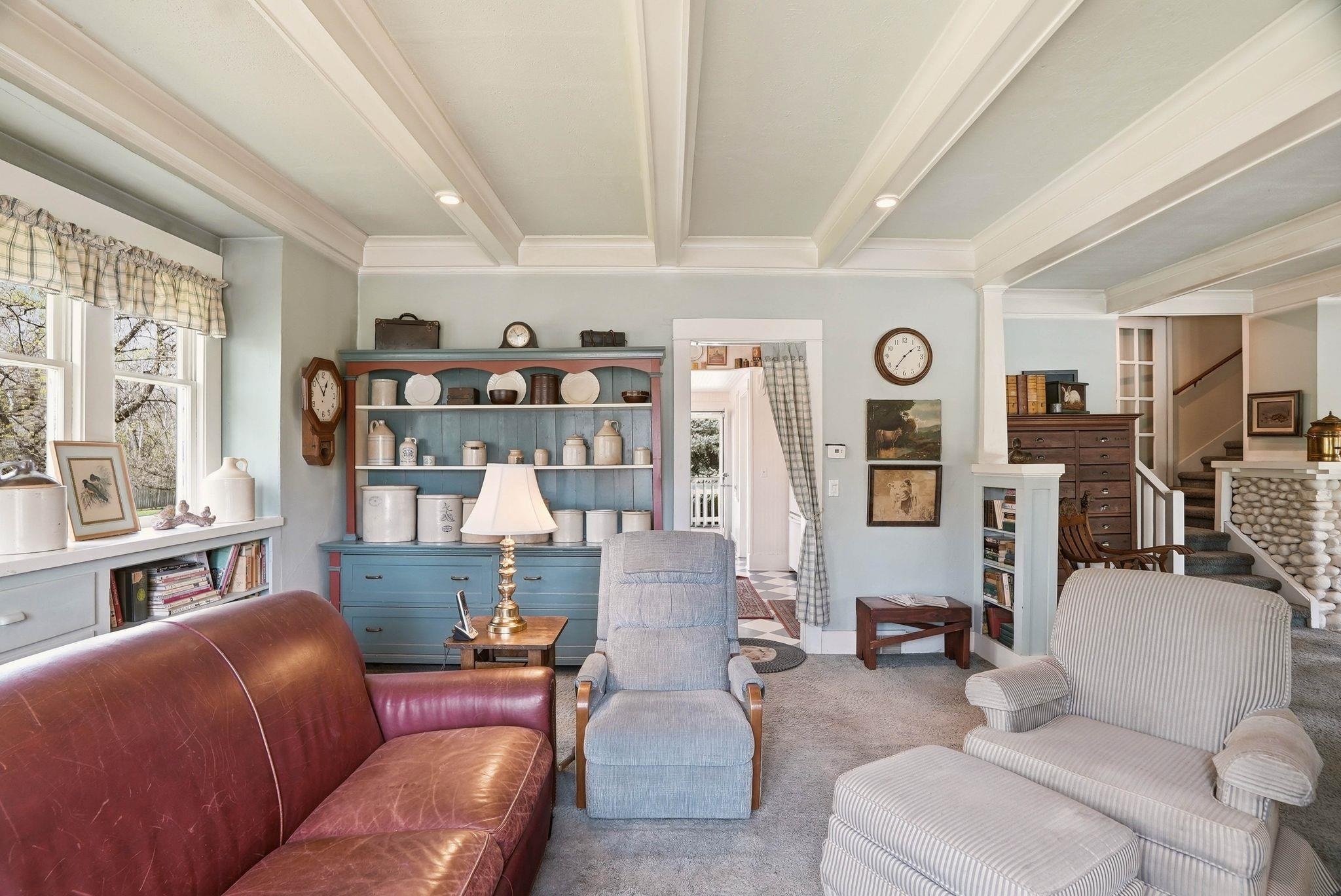 508 W Clay Ave