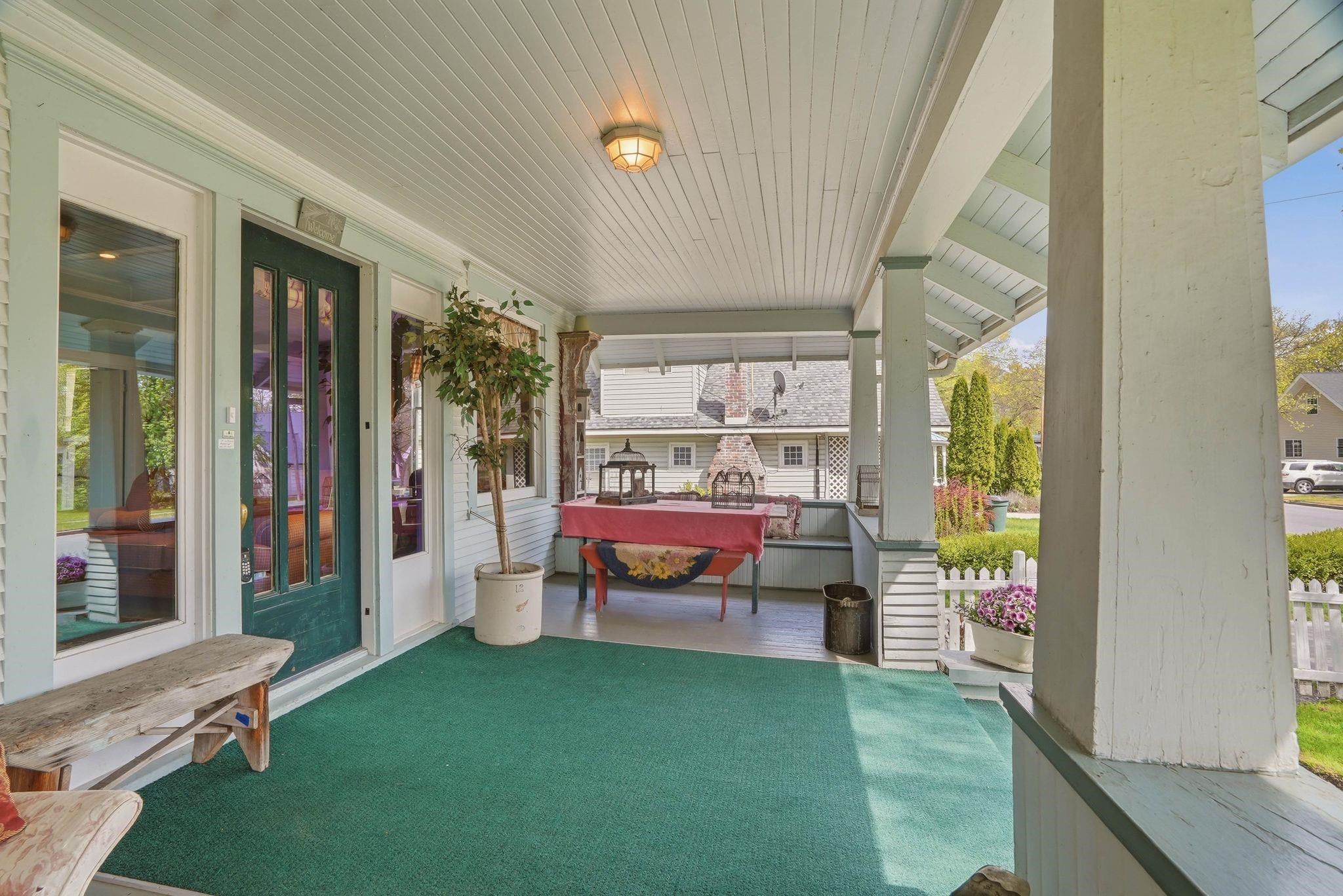 508 W Clay Ave