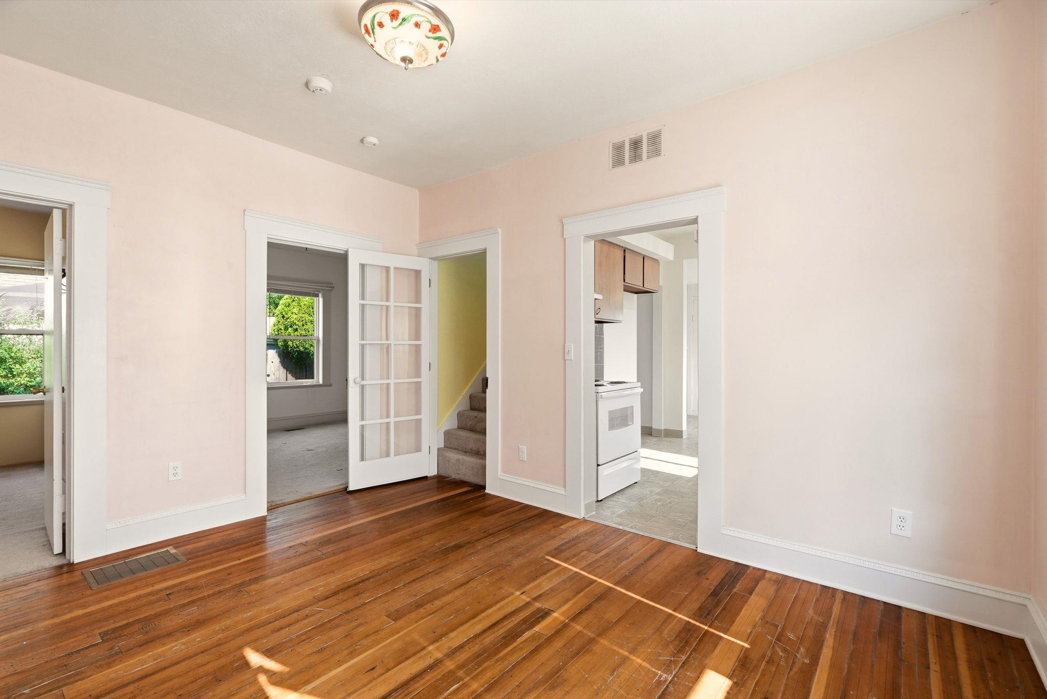 817 E Wabash Ave