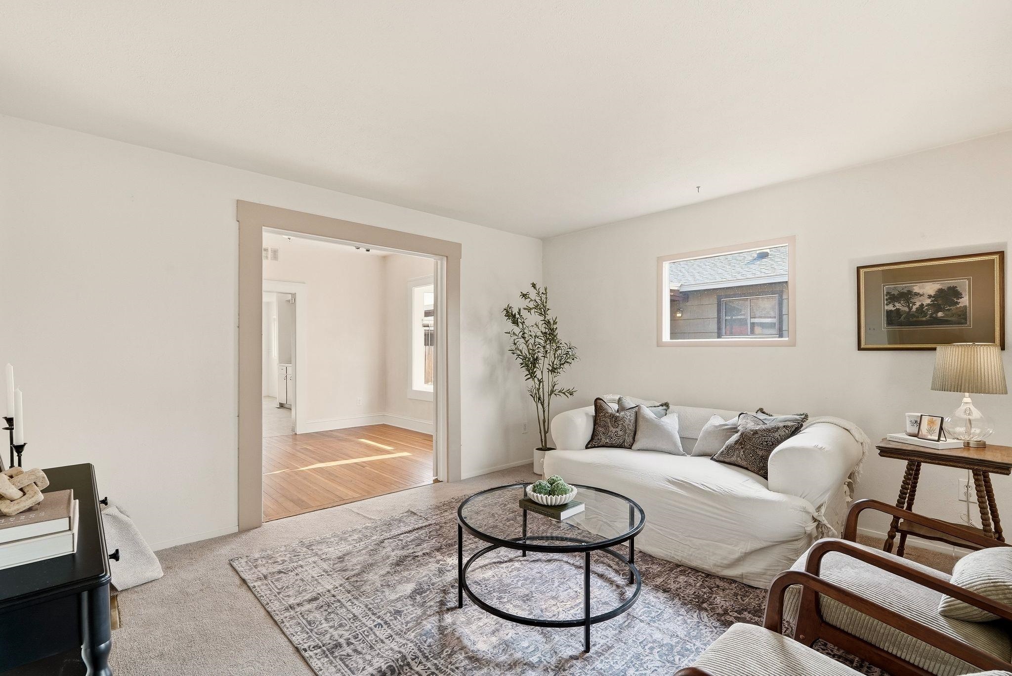 817 E Wabash Ave