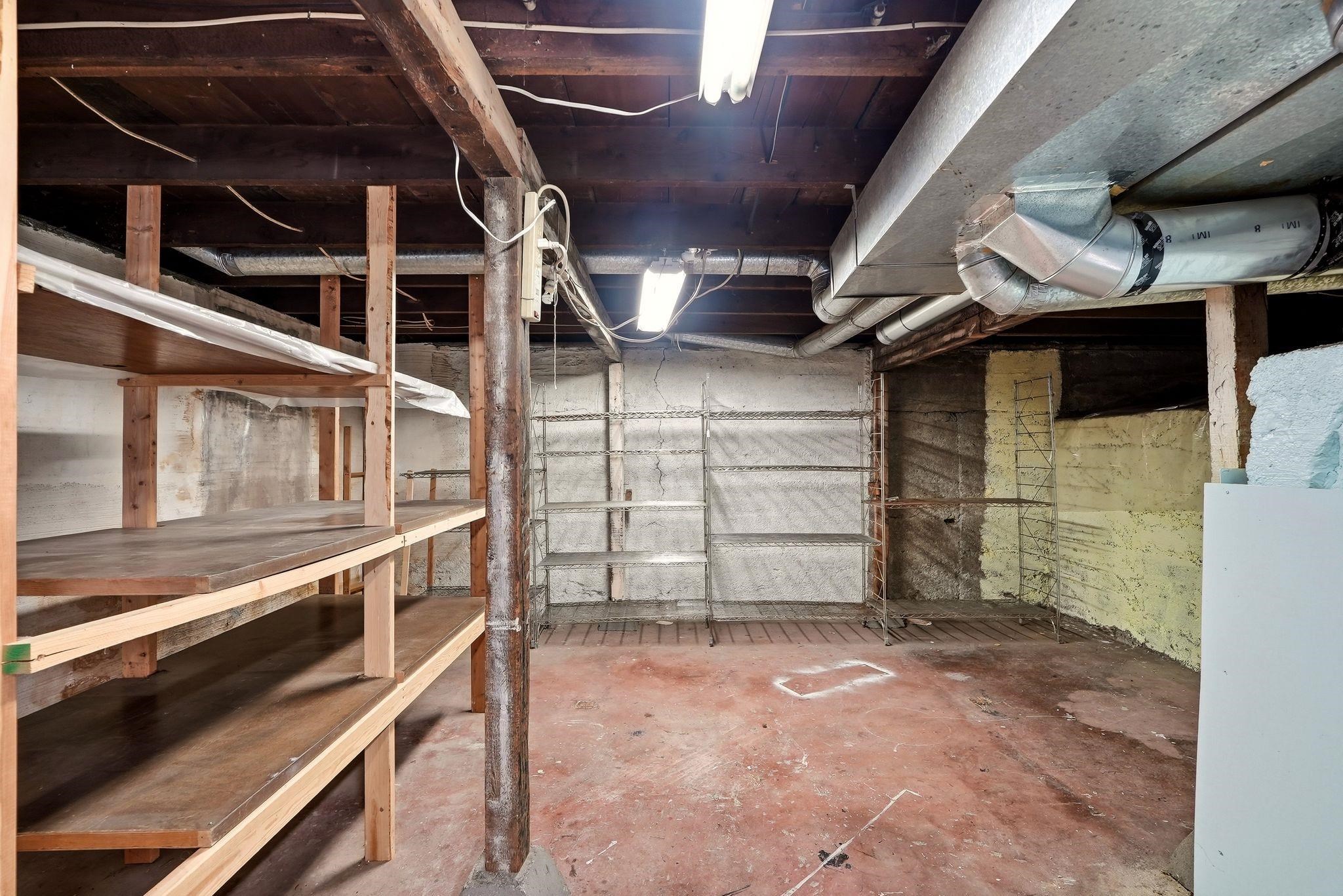 817 E Wabash Ave
