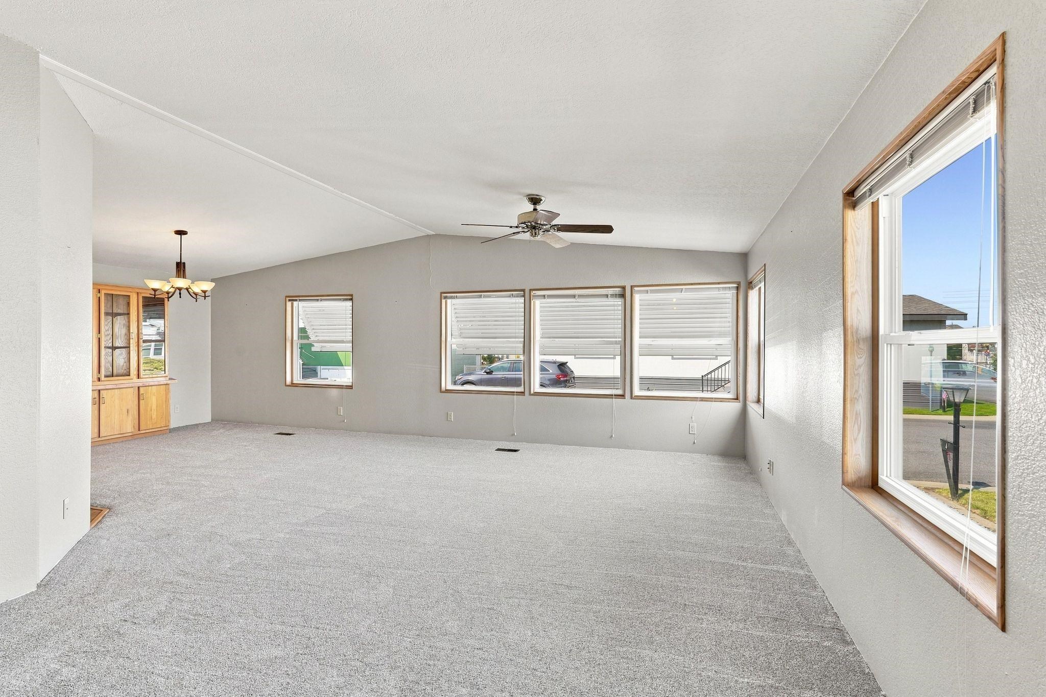 304 S Conklin Rd