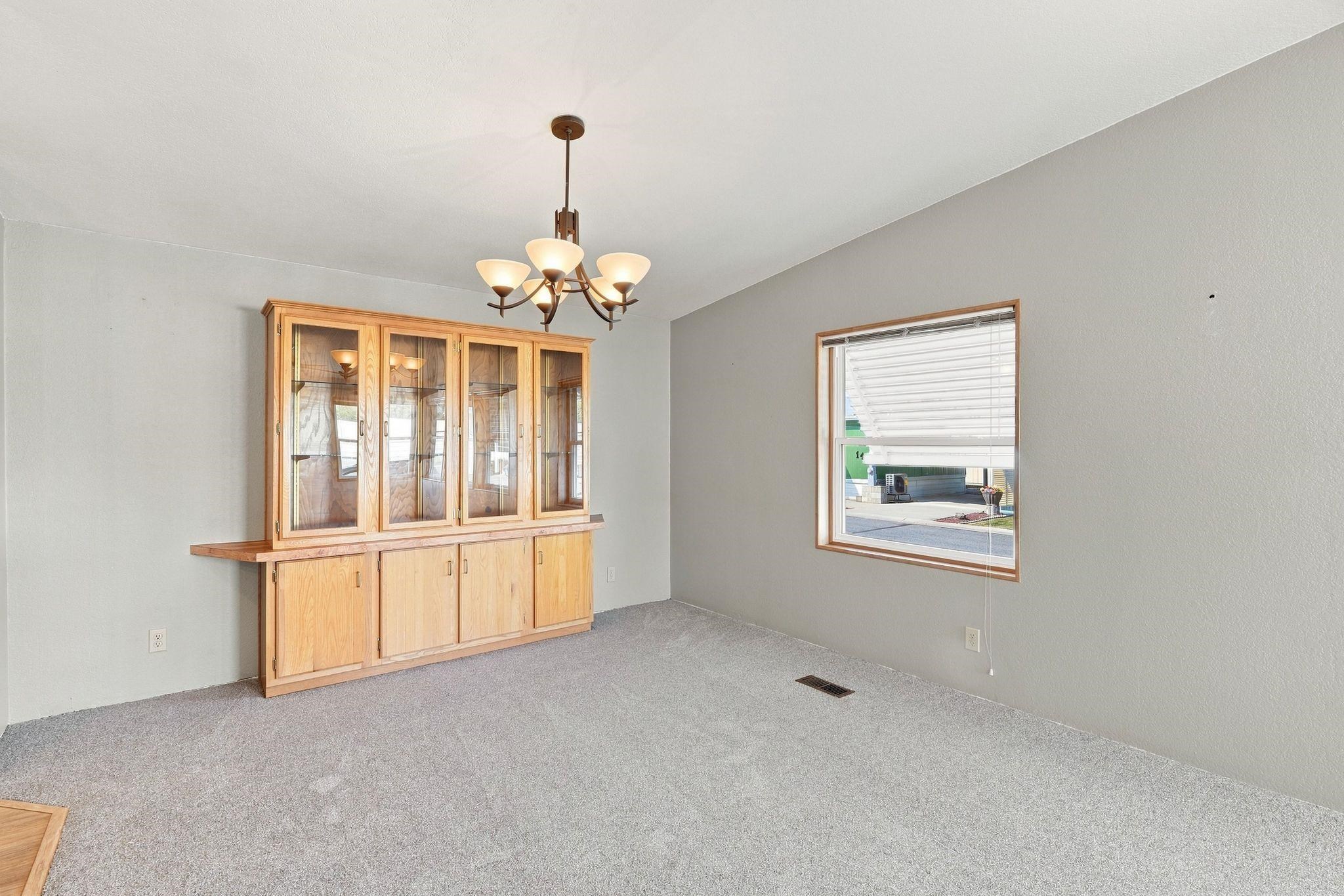 304 S Conklin Rd
