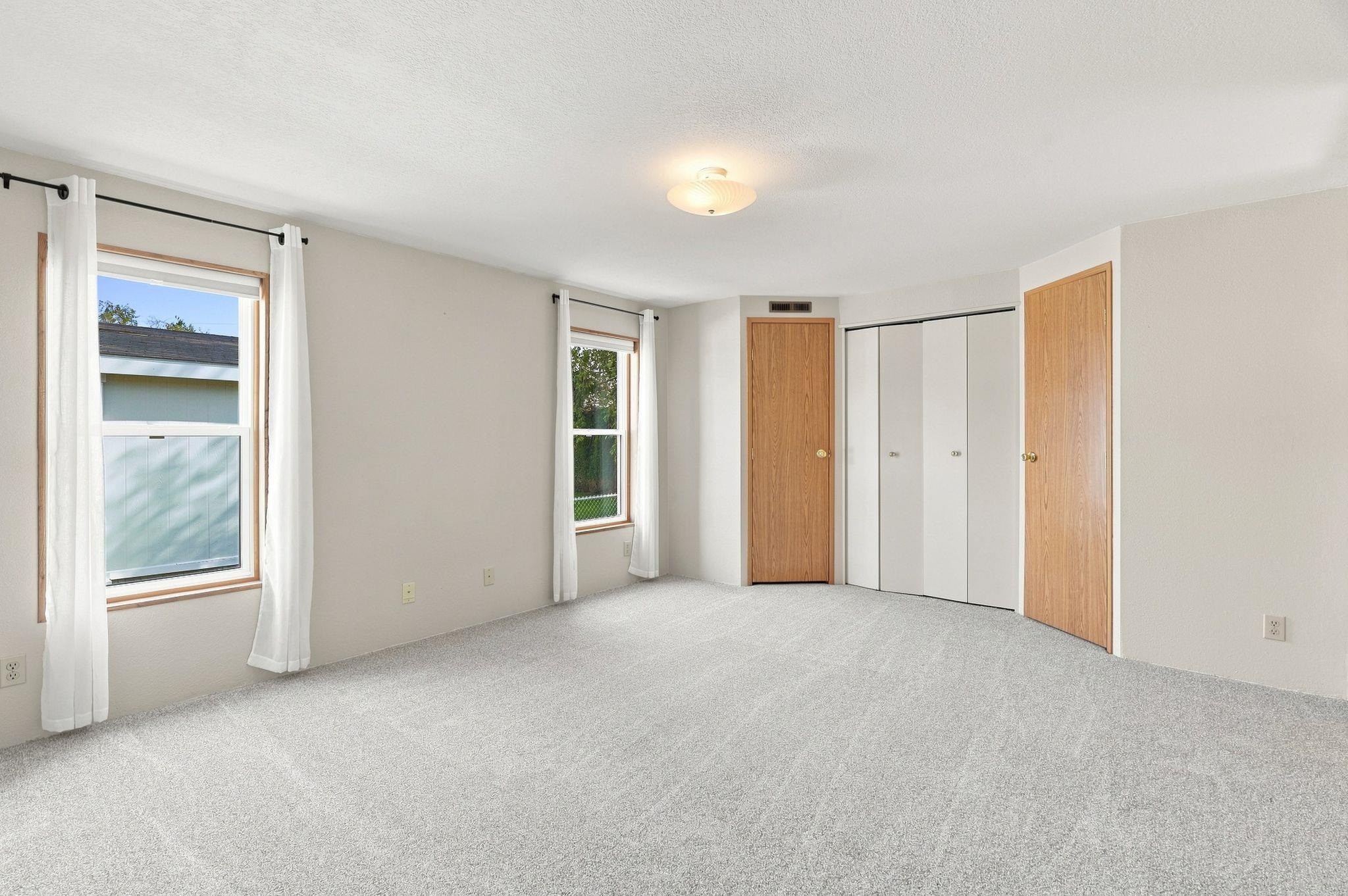 304 S Conklin Rd