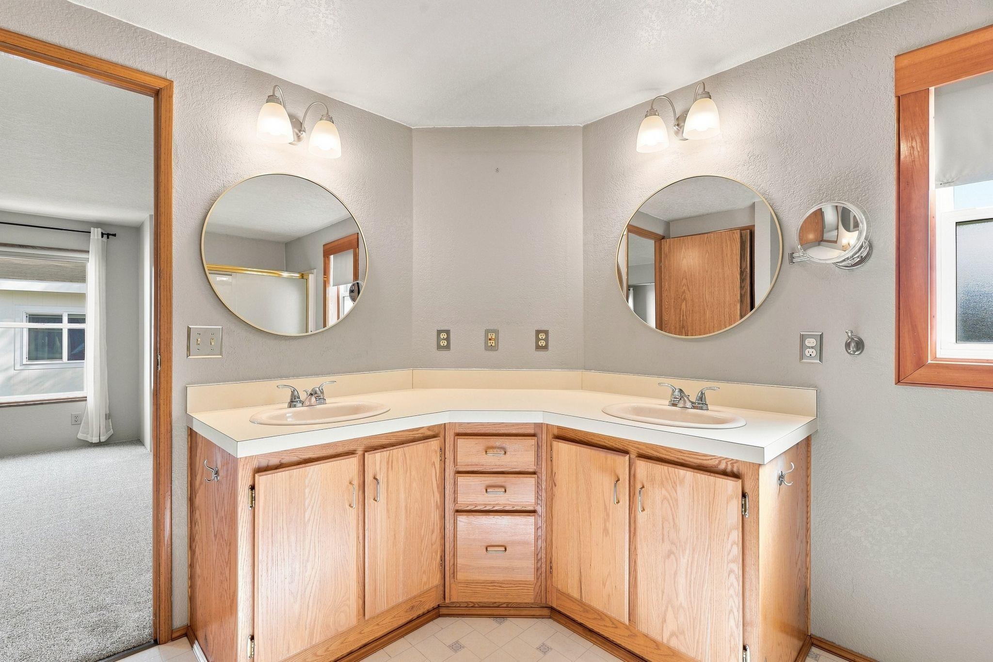 304 S Conklin Rd