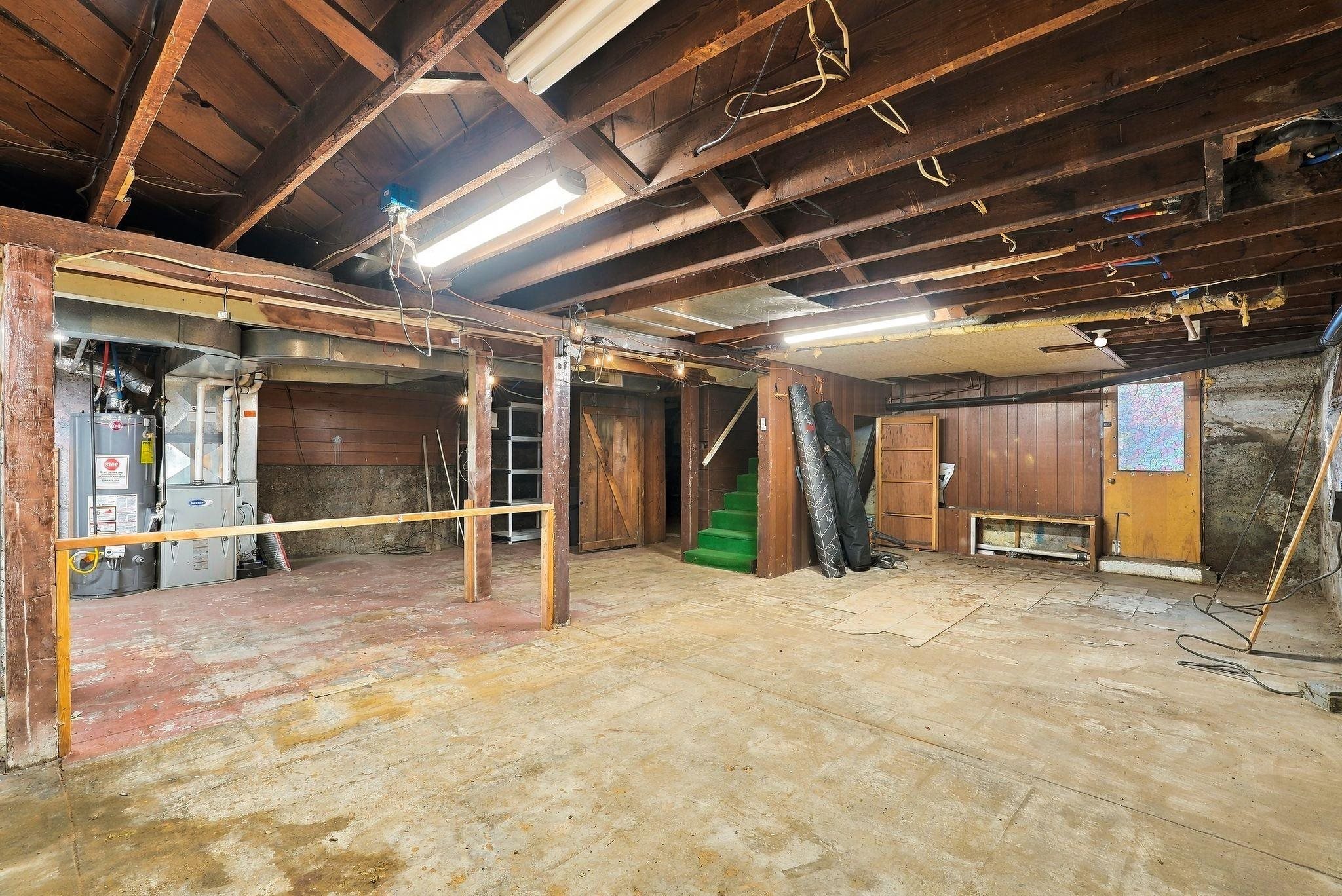 2618 N Dick Rd