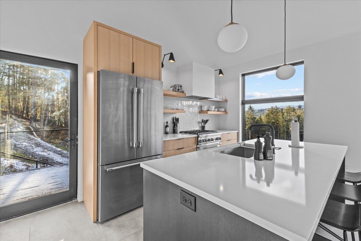 129 Eloise Lane Unit: B
