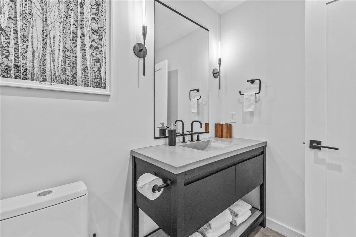 129 Eloise Lane Unit: B