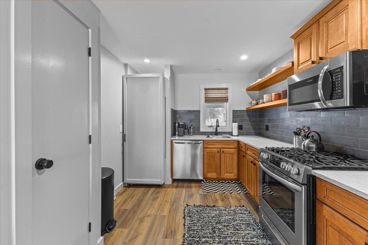 261 Village Green Drive Unit: #10B