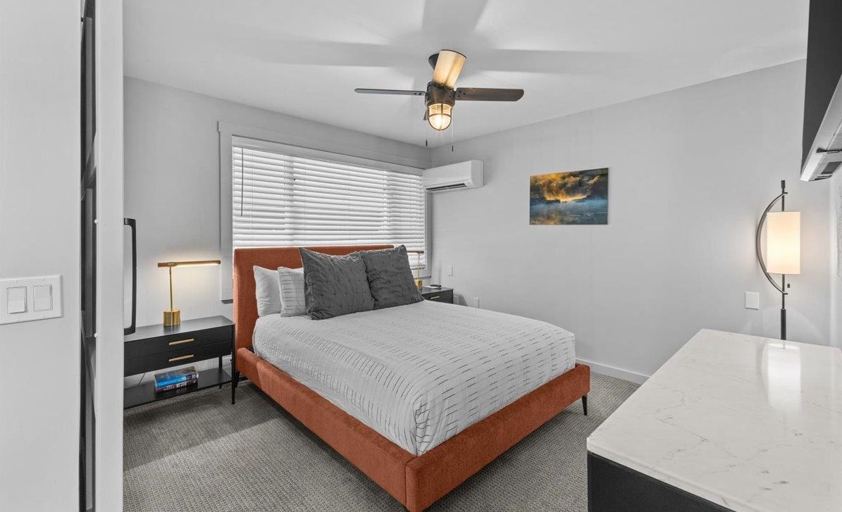 261 Village Green Drive Unit: #10B