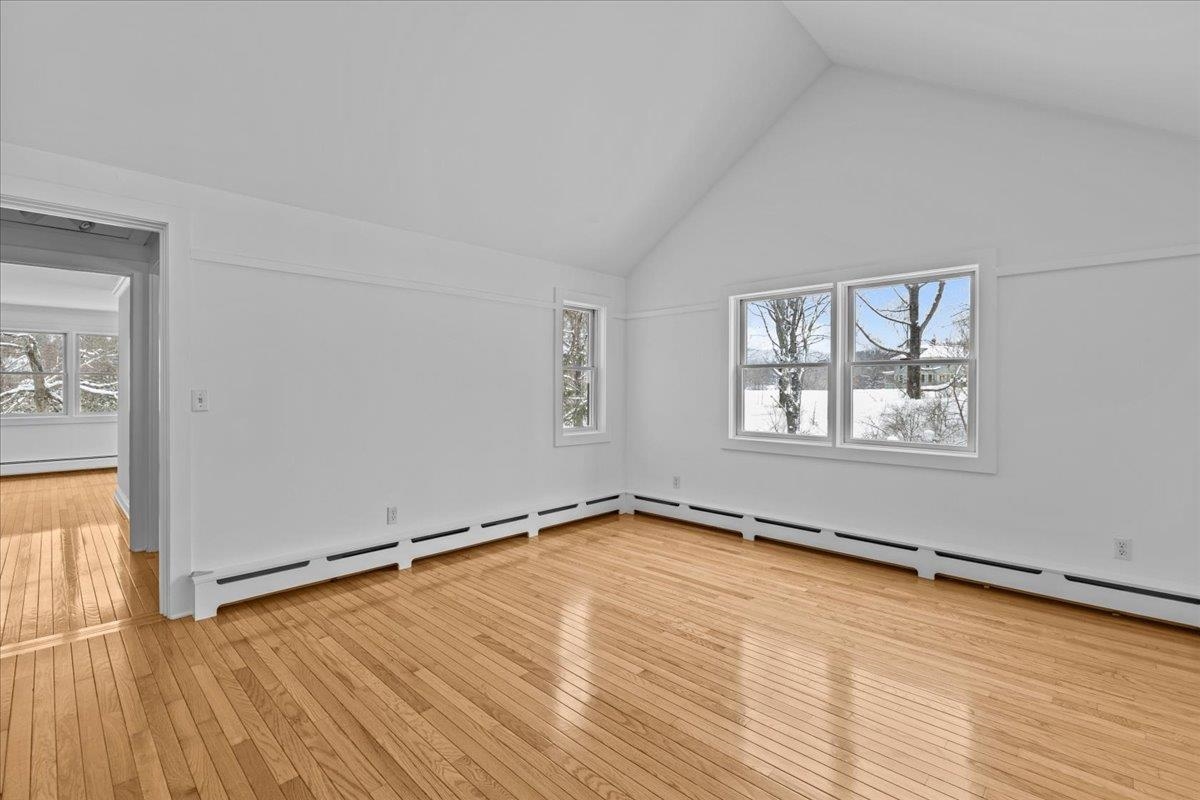 11 Barnes Hill Road