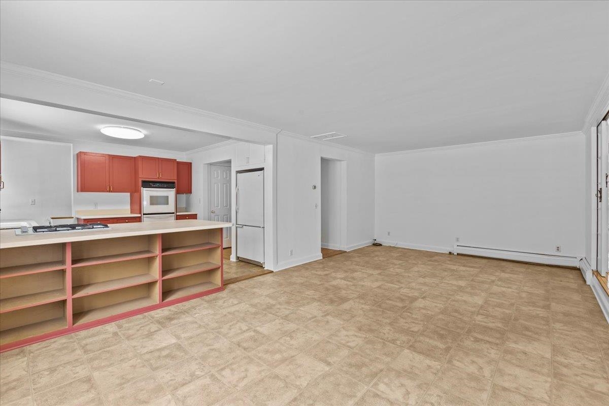 11 Barnes Hill Road