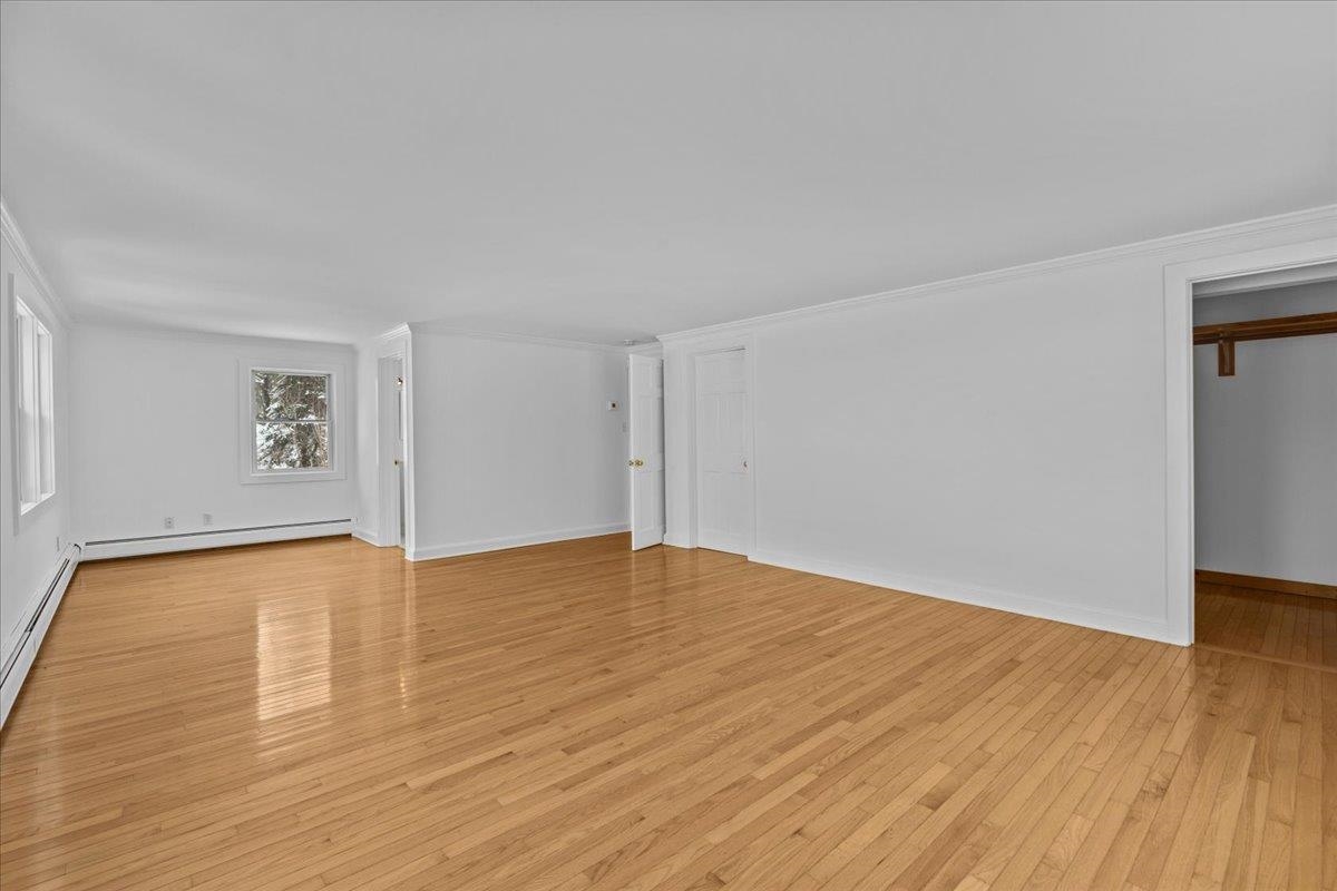 11 Barnes Hill Road