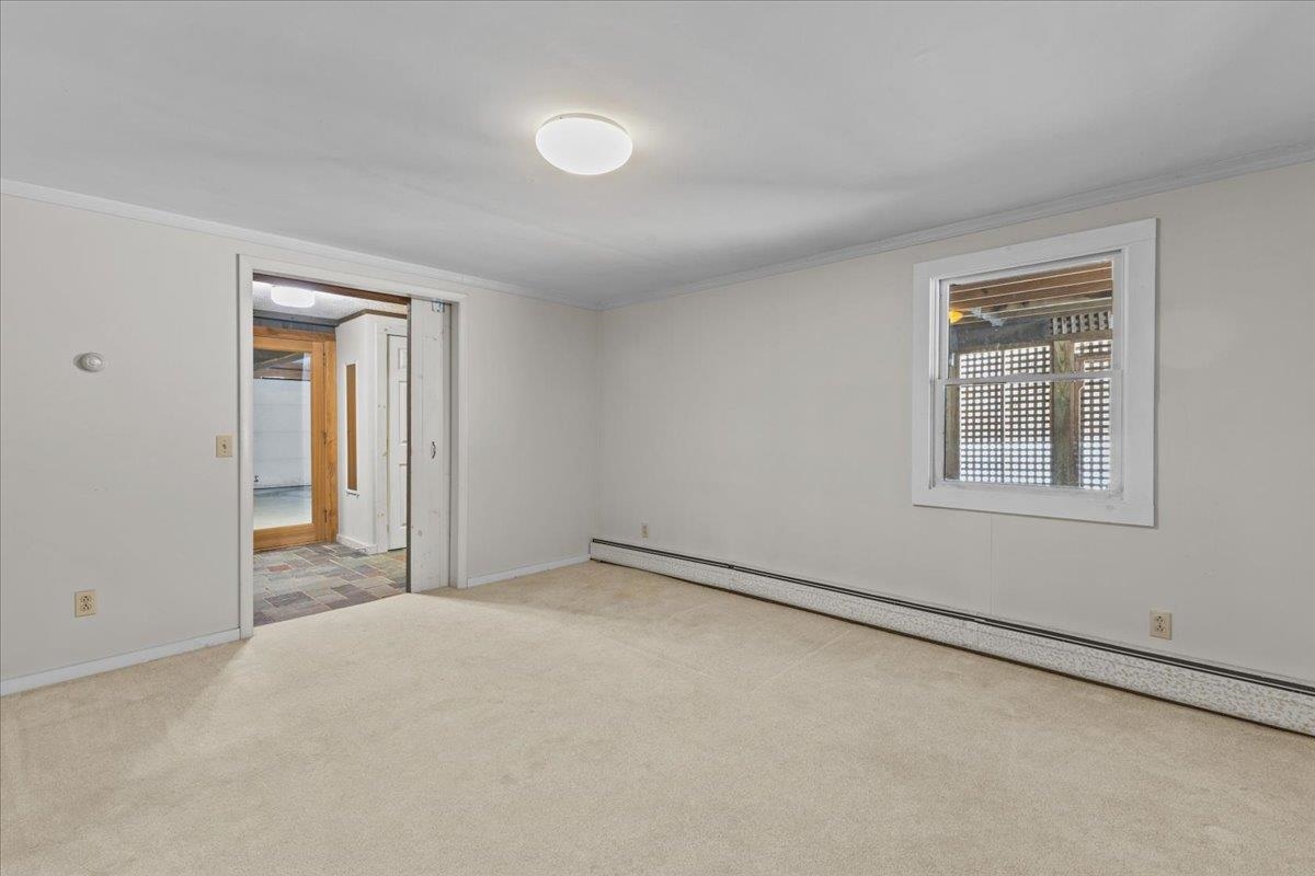 11 Barnes Hill Road