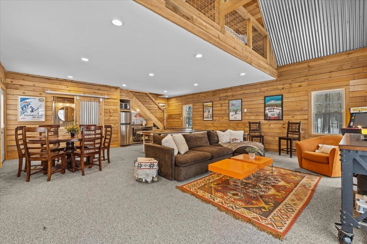 133 Hollow View Road