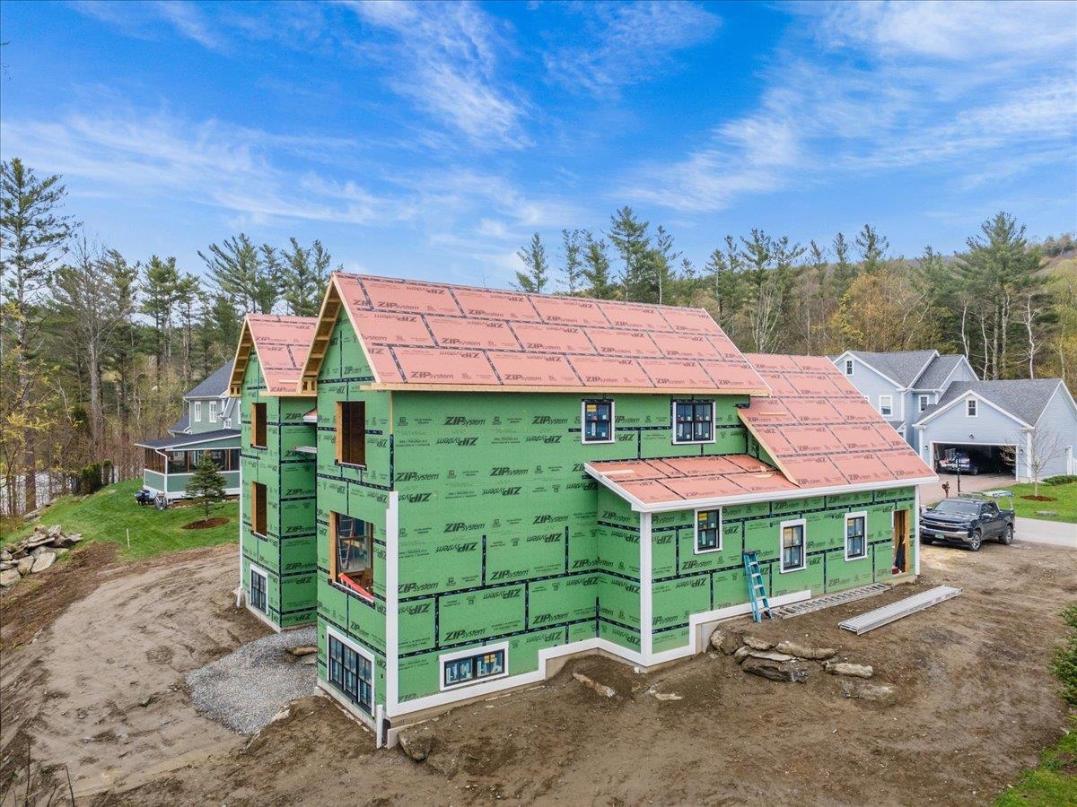 539 Thomas Lane Unit: 27