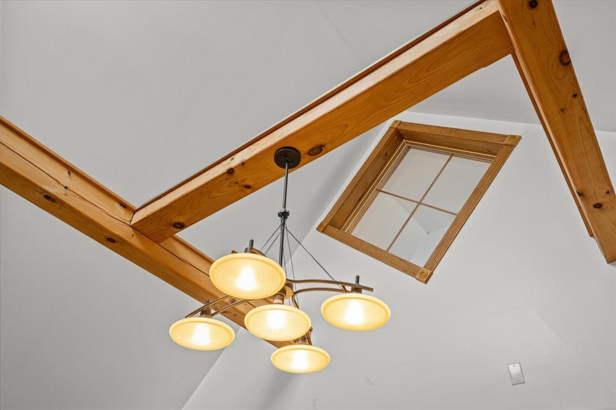 112 Main Street Unit: 7