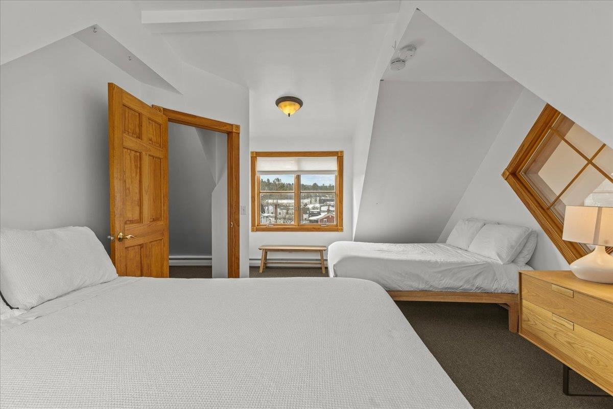 112 Main Street Unit: 7