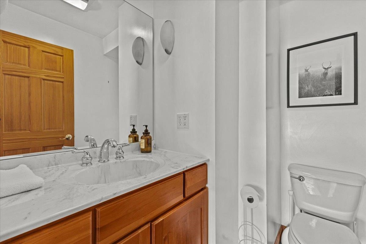 112 Main Street Unit: 7