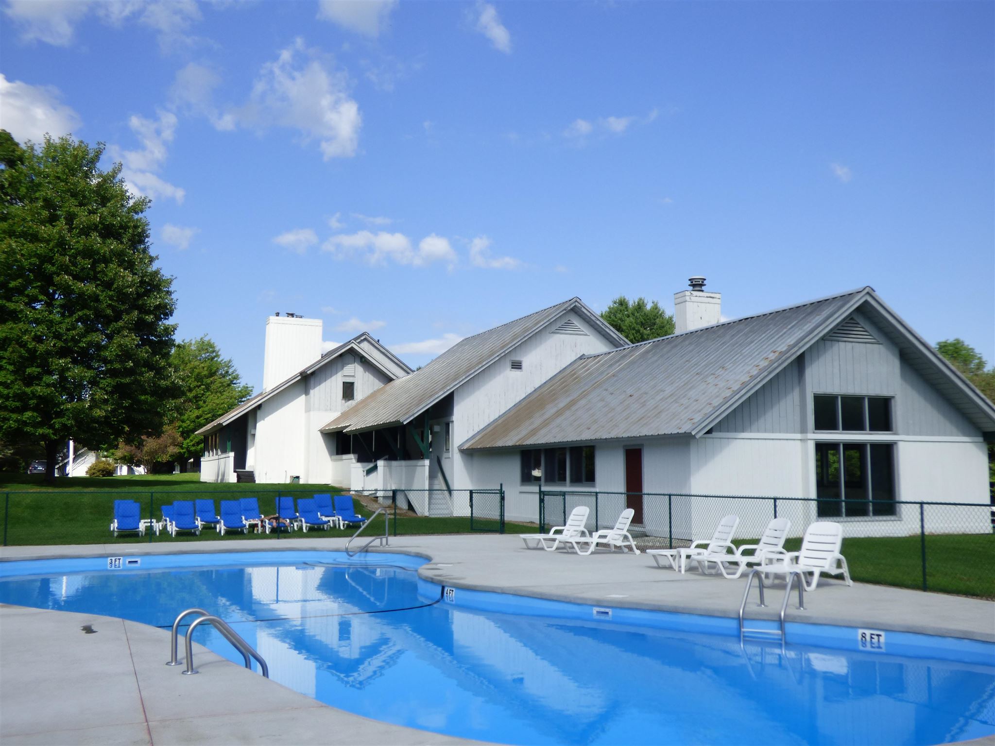 90 Village Green Drive Unit: 1C