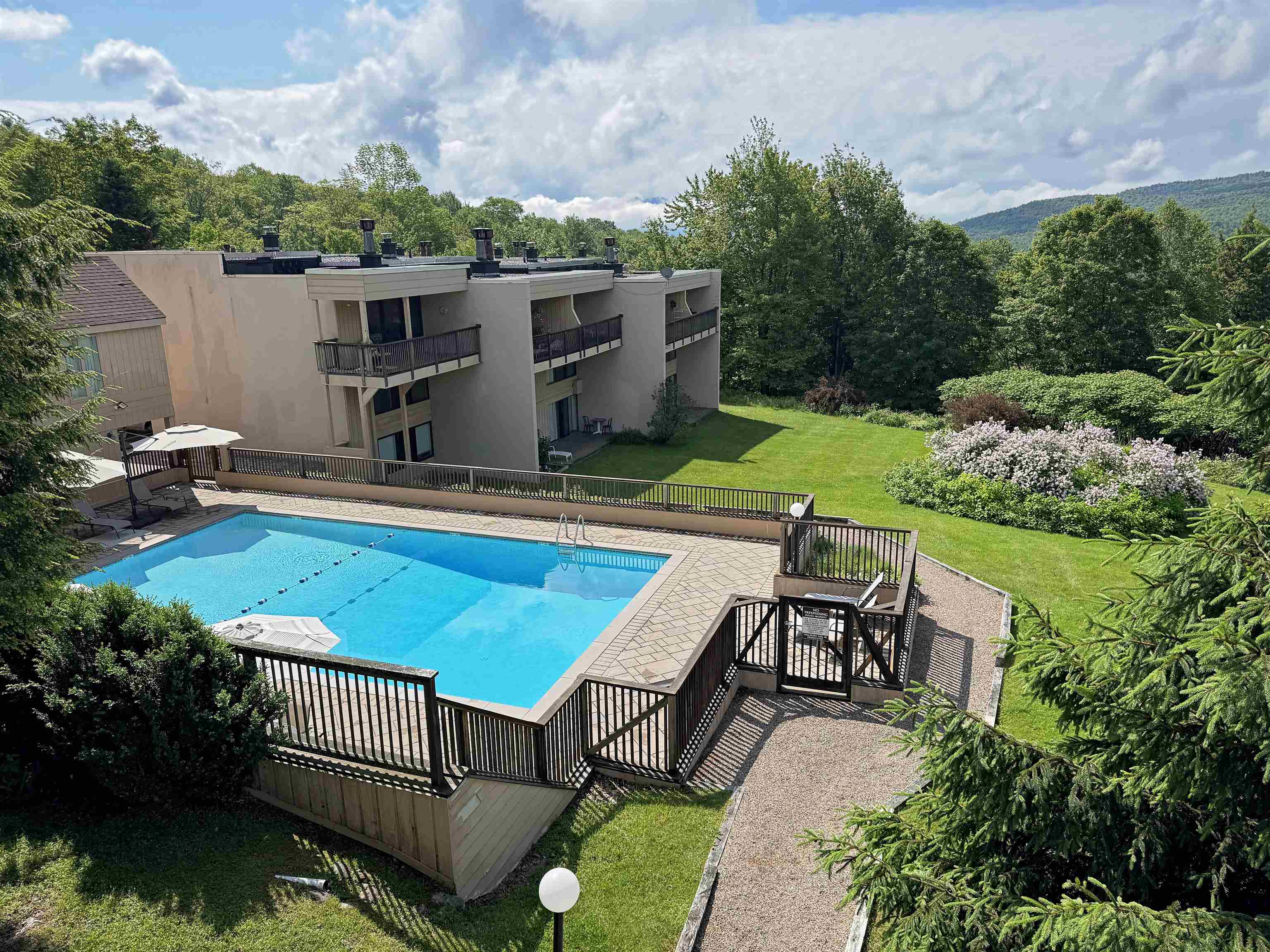 1307 Notchbrook Road Unit: 11 ABC