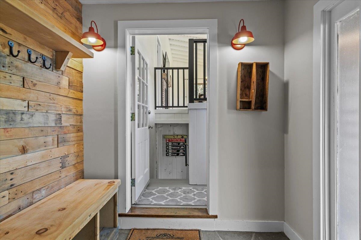 28 Wood Road