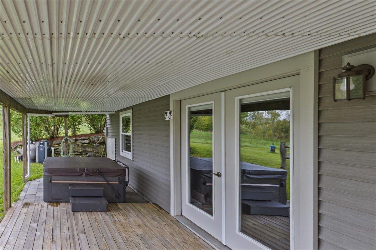 3072 Upper Pleasant Valley Road