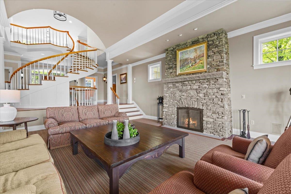 1097 Taber Ridge Road