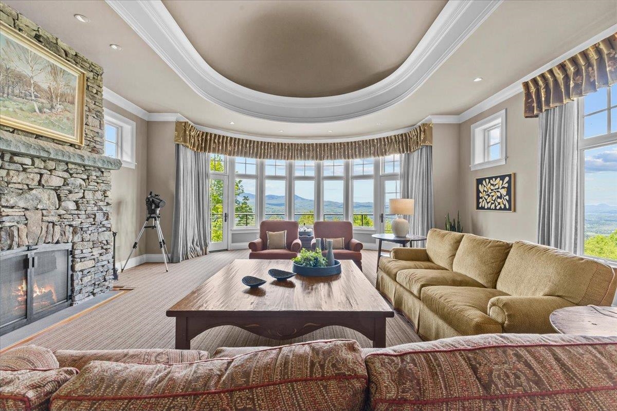 1097 Taber Ridge Road