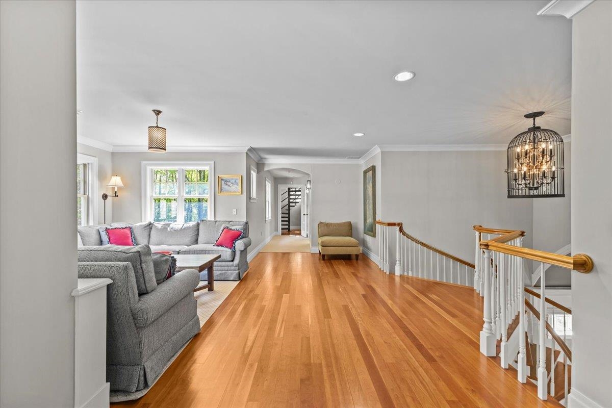 1097 Taber Ridge Road