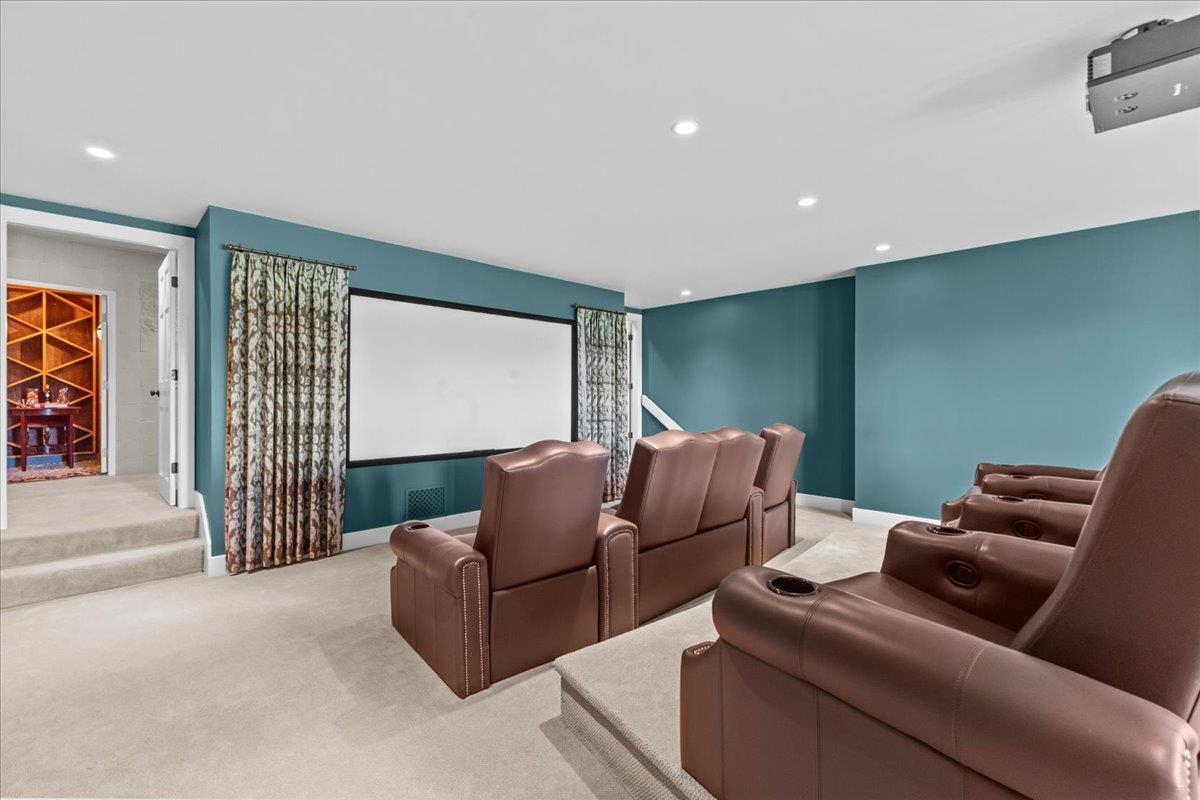 1097 Taber Ridge Road