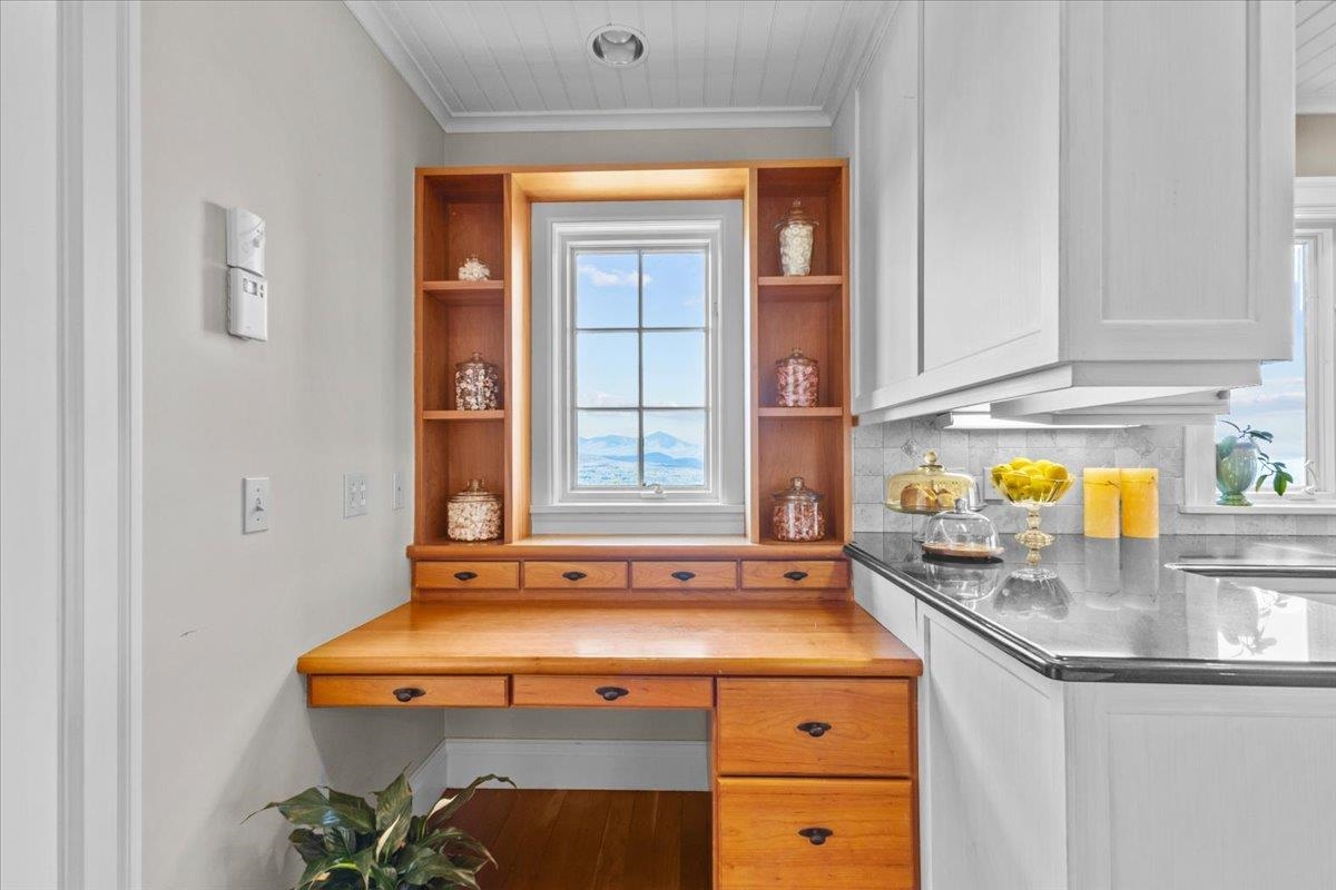 1097 Taber Ridge Road