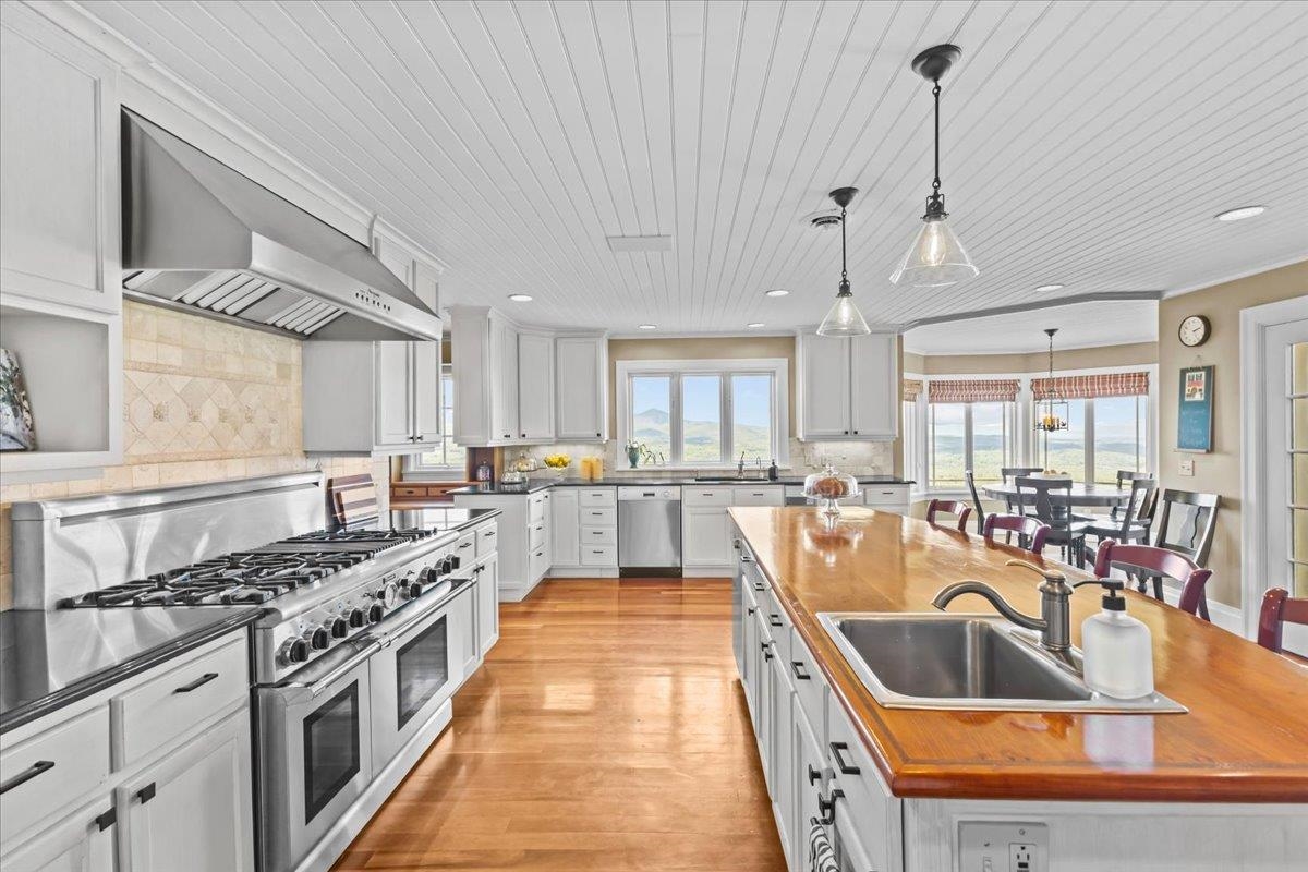 1097 Taber Ridge Road