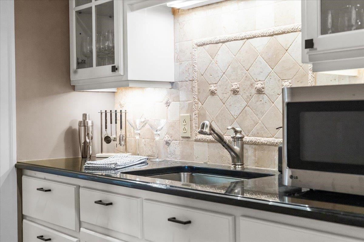 1097 Taber Ridge Road