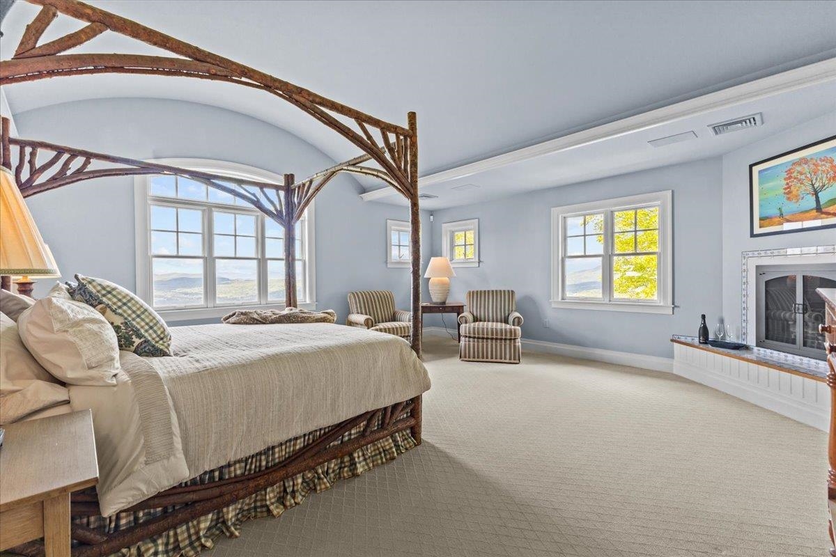 1097 Taber Ridge Road